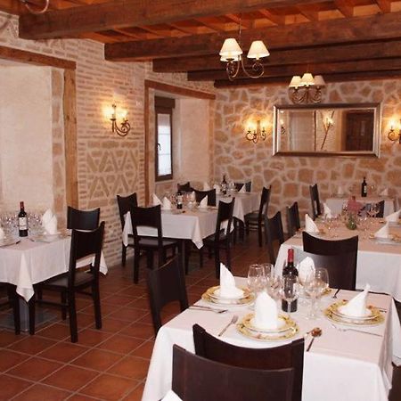 La Casona De Dona Petra Ξενοδοχείο Villarmentero de Campos Εξωτερικό φωτογραφία
